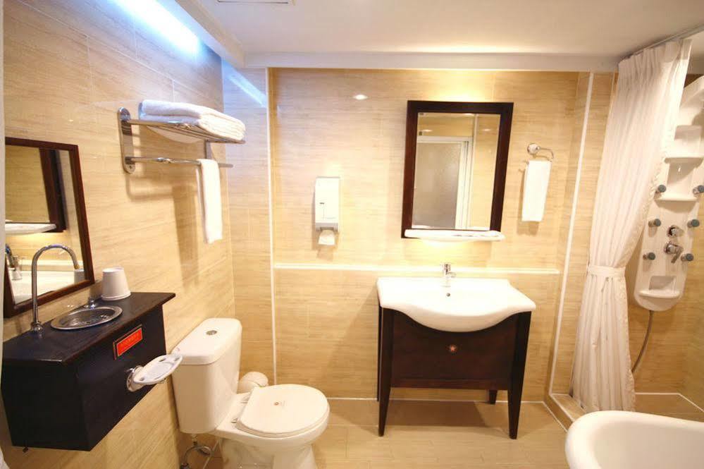 Kindness Xin Jue Jiang Hotell Kaohsiung Exteriör bild