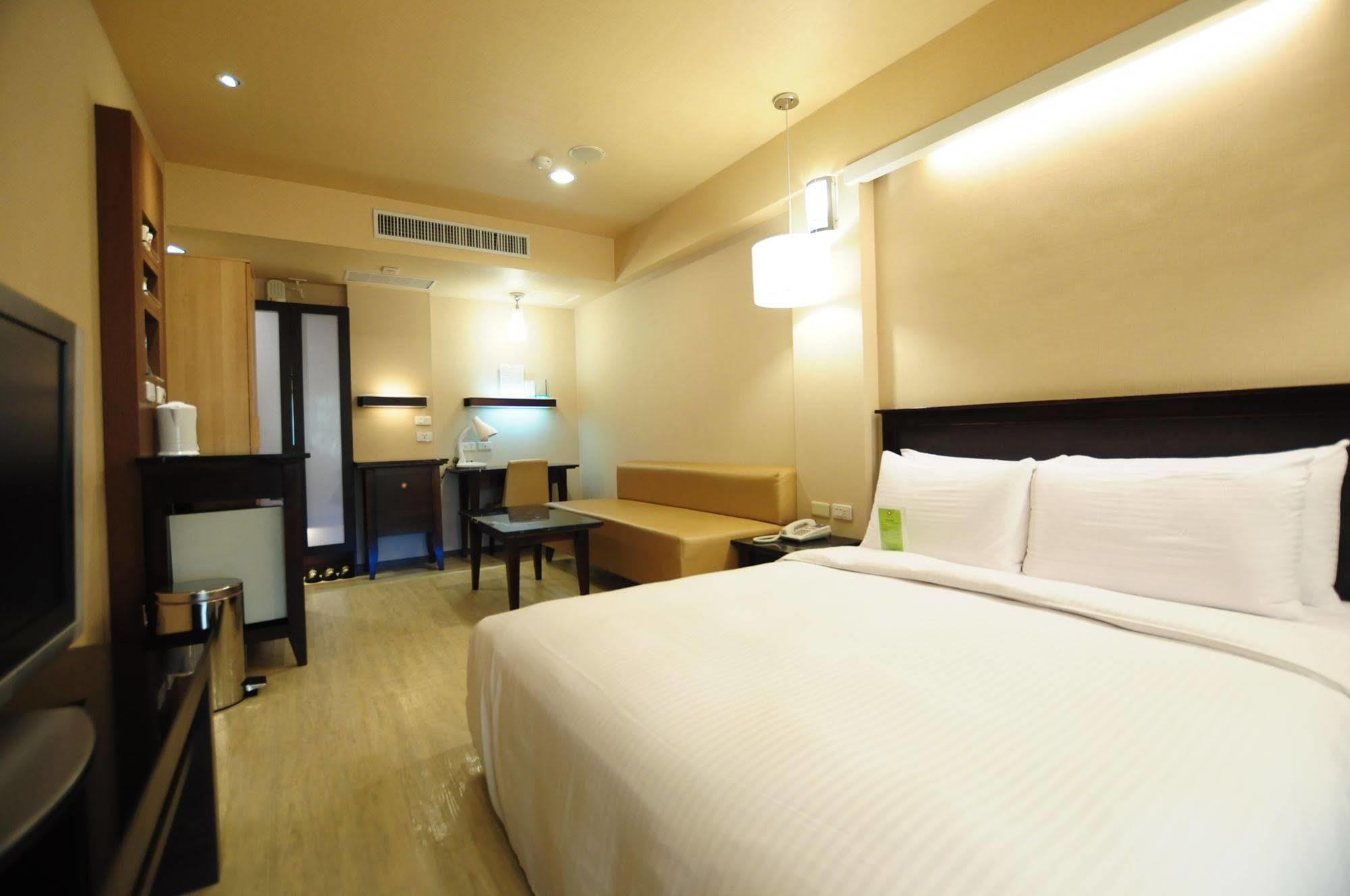 Kindness Xin Jue Jiang Hotell Kaohsiung Exteriör bild