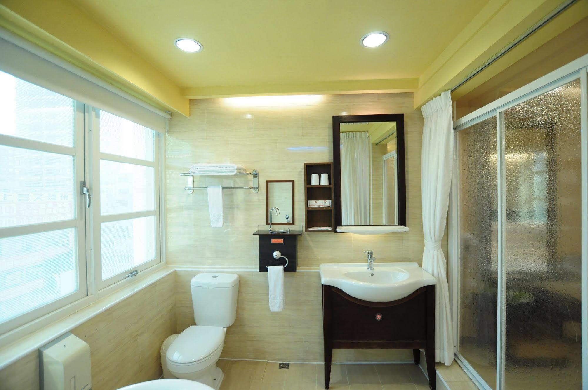 Kindness Xin Jue Jiang Hotell Kaohsiung Exteriör bild