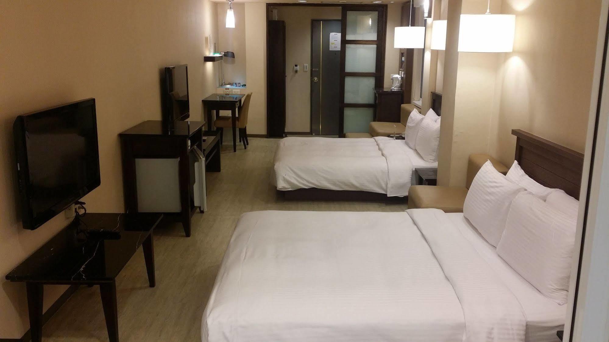 Kindness Xin Jue Jiang Hotell Kaohsiung Exteriör bild